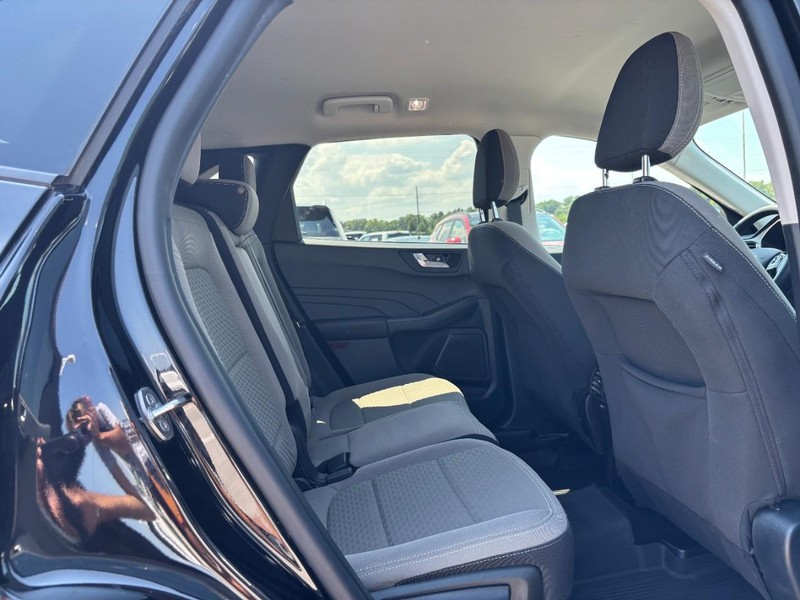 Ford Escape Vehicle Image 10