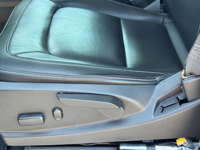 Chevrolet Colorado Vehicle Image 25