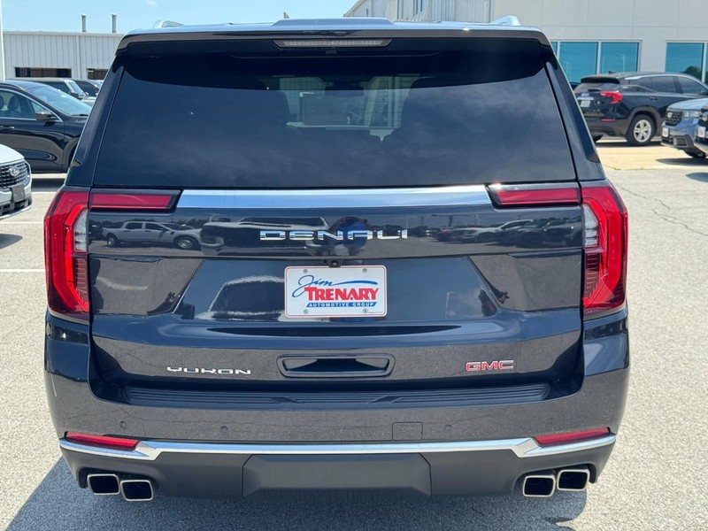 GMC Yukon XL Vehicle Image 05