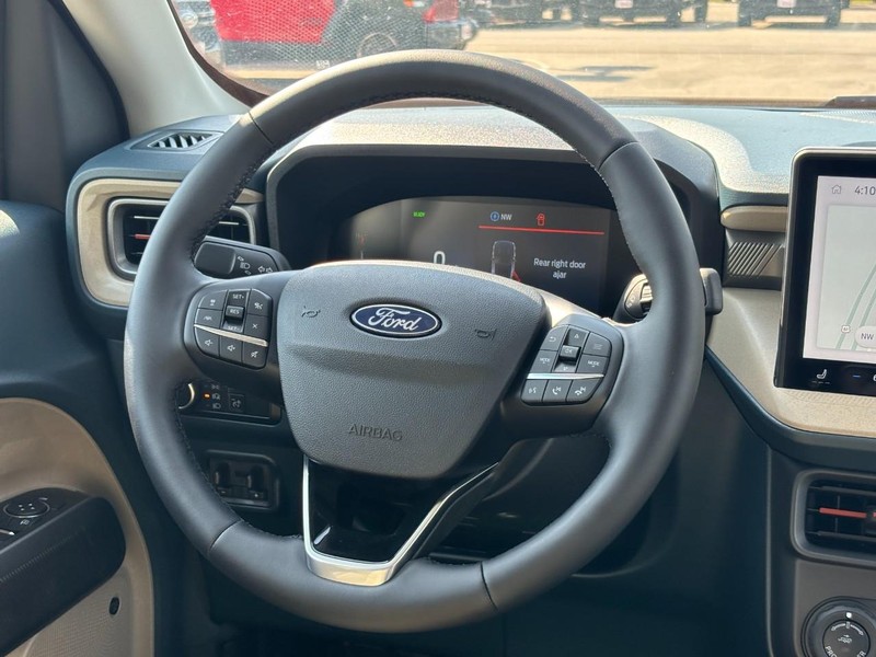Ford Maverick Vehicle Image 07
