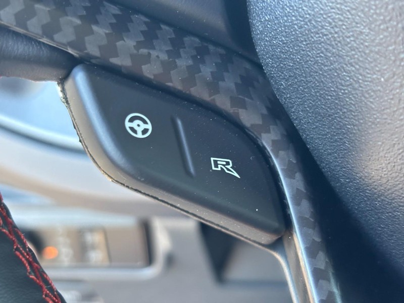 Ford Bronco Vehicle Full-screen Gallery Image 13