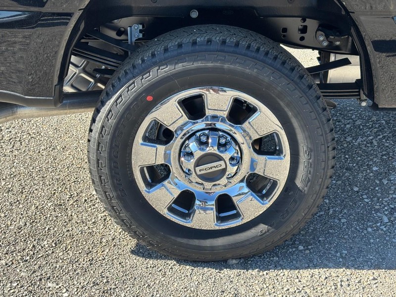 Ford Super Duty F-350 SRW Vehicle Image 04