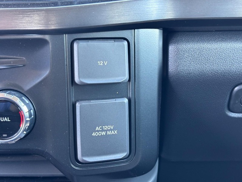Ford Super Duty F-350 SRW Vehicle Image 20