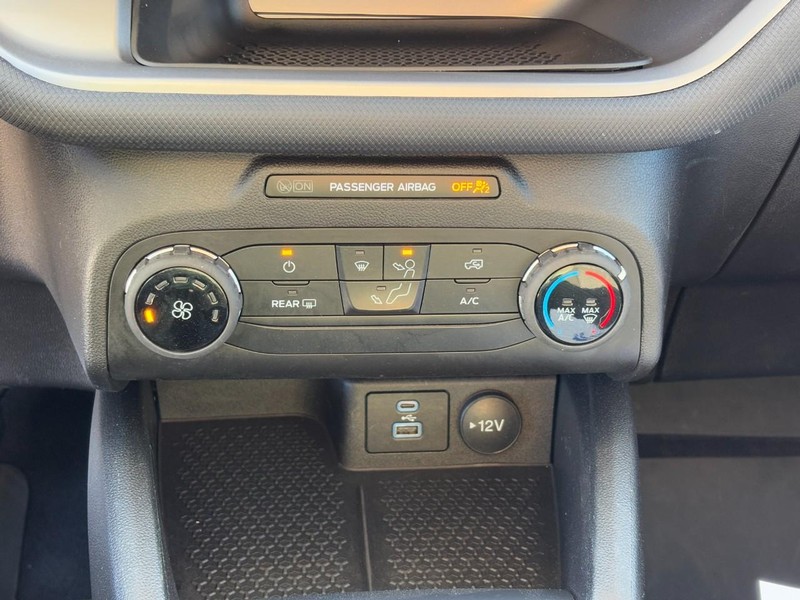 Ford Bronco Sport Vehicle Full-screen Gallery Image 22