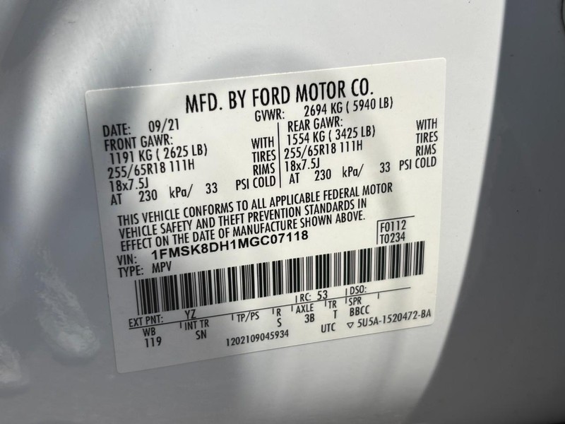 Ford Explorer Vehicle Image 28