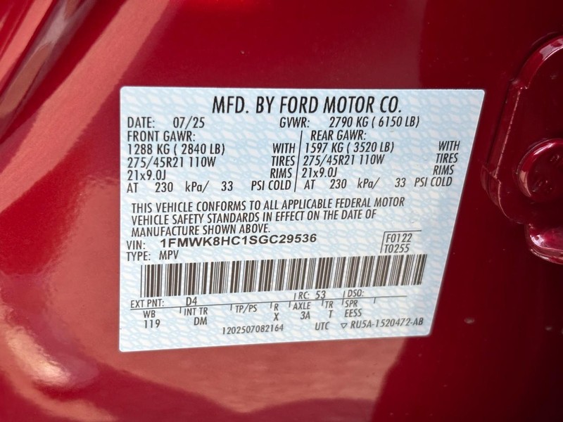 Ford Explorer Vehicle Image 22