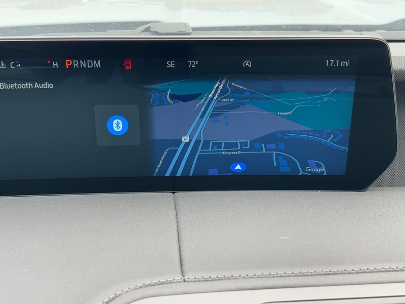Ford Expedition Vehicle Image 16
