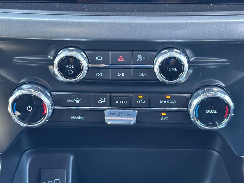 Ford F-150 Vehicle Image 09