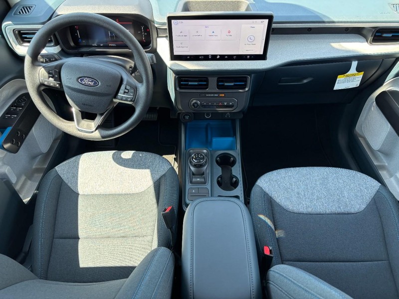 Ford Maverick Vehicle Image 06