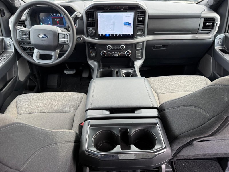 Ford F-150 Vehicle Image 10