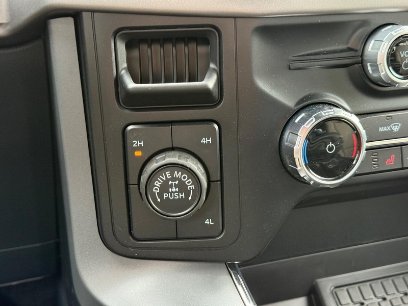 Ford F-150 Vehicle Image 17