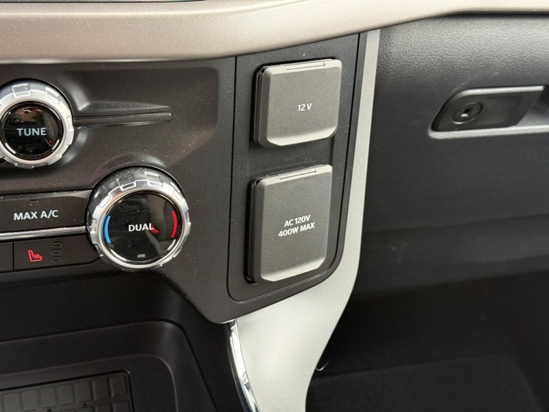 Ford F-150 Vehicle Image 19