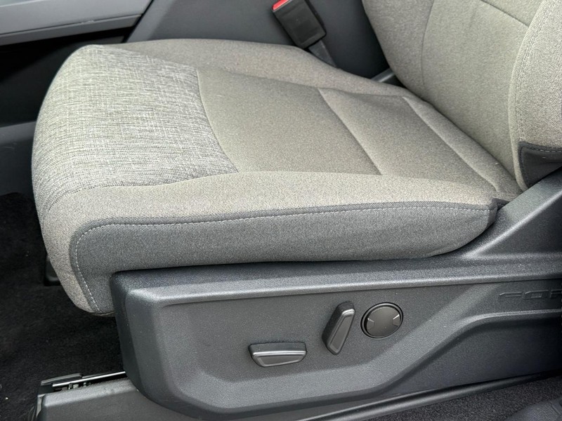 Ford F-150 Vehicle Image 25