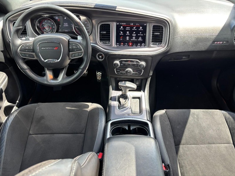 Dodge Charger Vehicle Image 11
