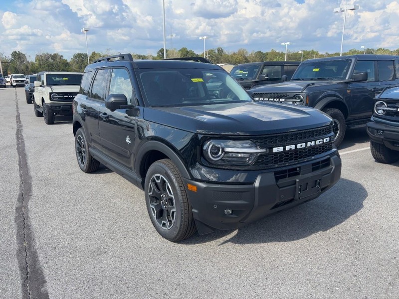 Ford Bronco Sport Vehicle Image 02
