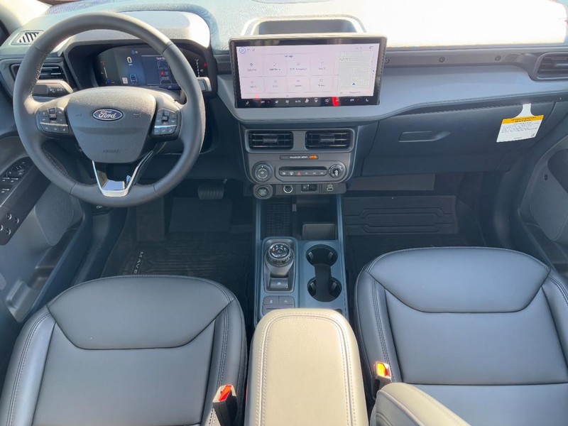 Ford Maverick Vehicle Image 06