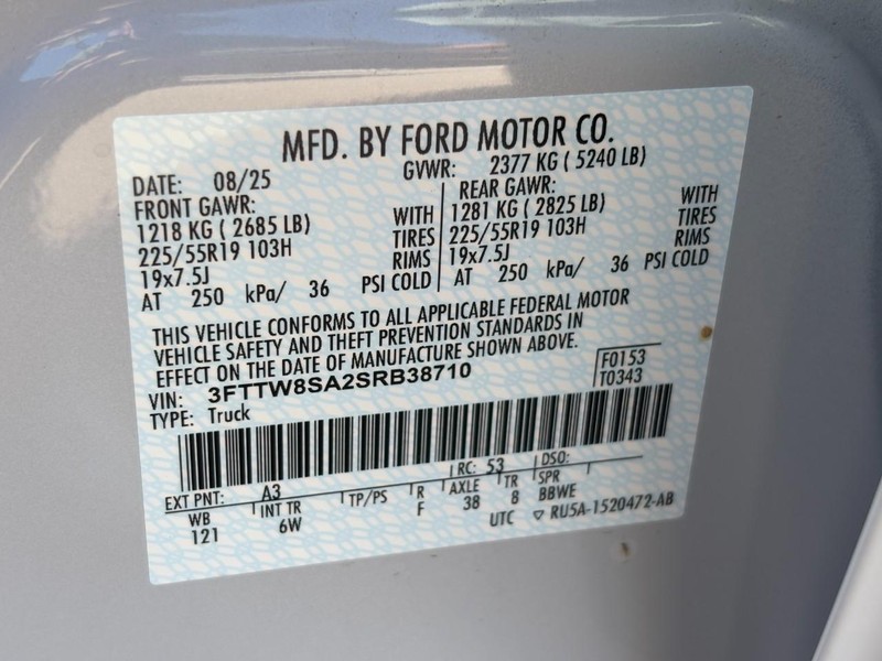 Ford Maverick Vehicle Image 23