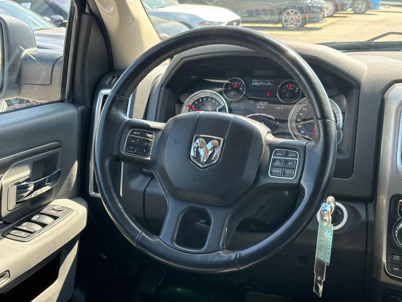 Ram 1500 Vehicle Image 12