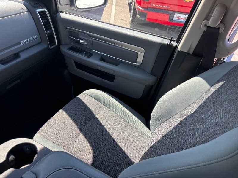 Ram 1500 Vehicle Image 15