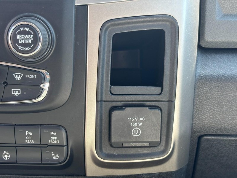 Ram 1500 Vehicle Image 23
