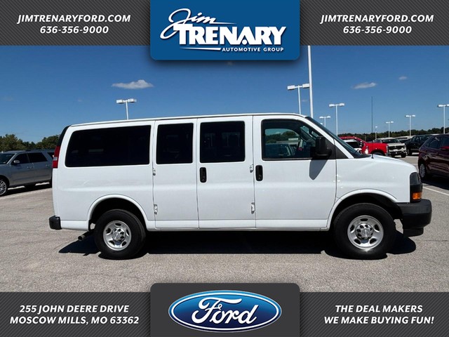 Moscow Mills MO 2019 Chevrolet Express Passenger more details - chevrolet express passenger