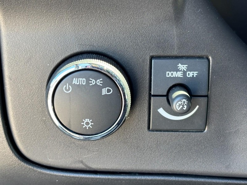 Chevrolet Express Passenger Vehicle Image 17