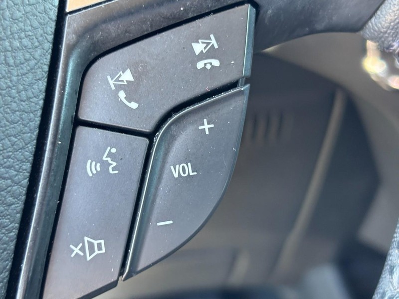 Ford Edge Vehicle Image 20
