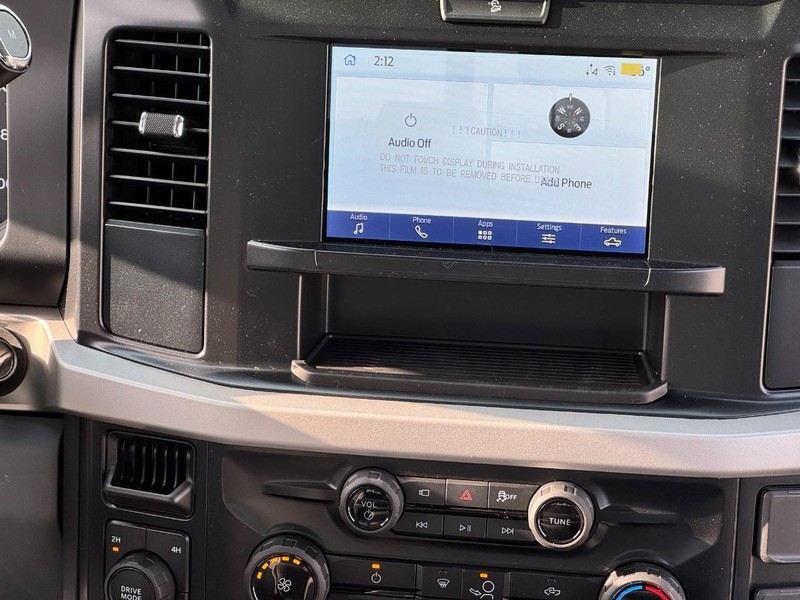 Ford Super Duty F-350 SRW Vehicle Image 09