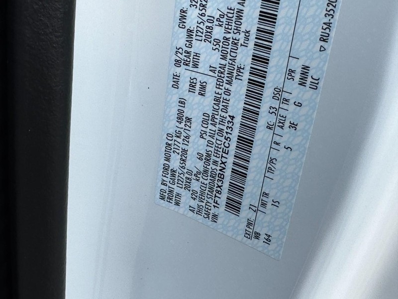 Ford Super Duty F-350 SRW Vehicle Image 20