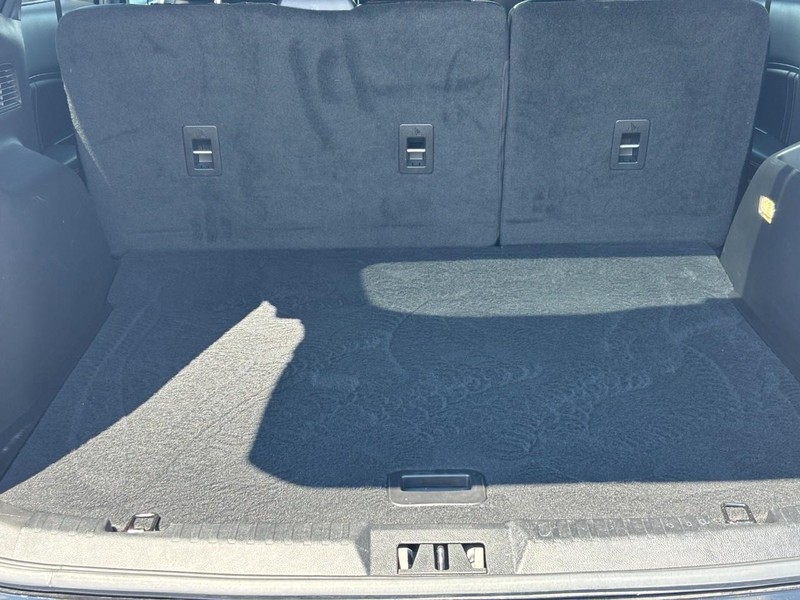 Ford Edge Vehicle Image 04