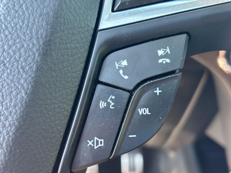 Ford Edge Vehicle Image 20