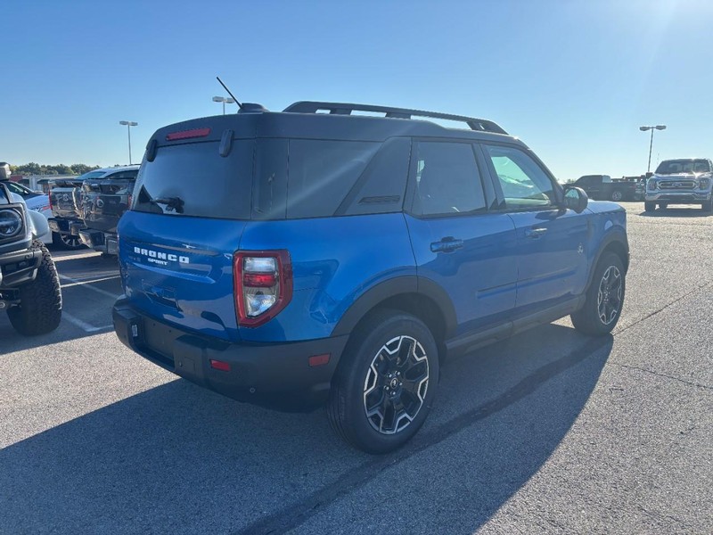 Ford Bronco Sport Vehicle Image 03
