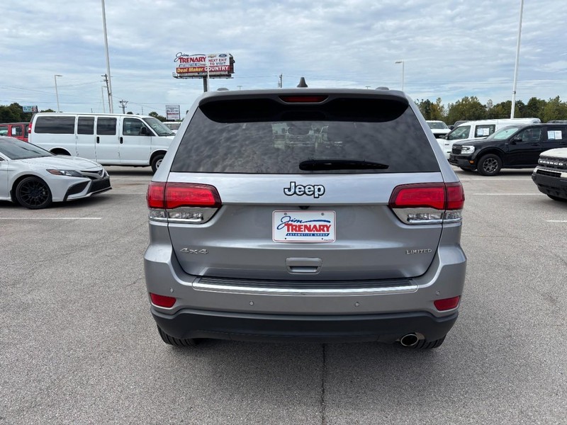 Jeep Grand Cherokee Vehicle Image 05