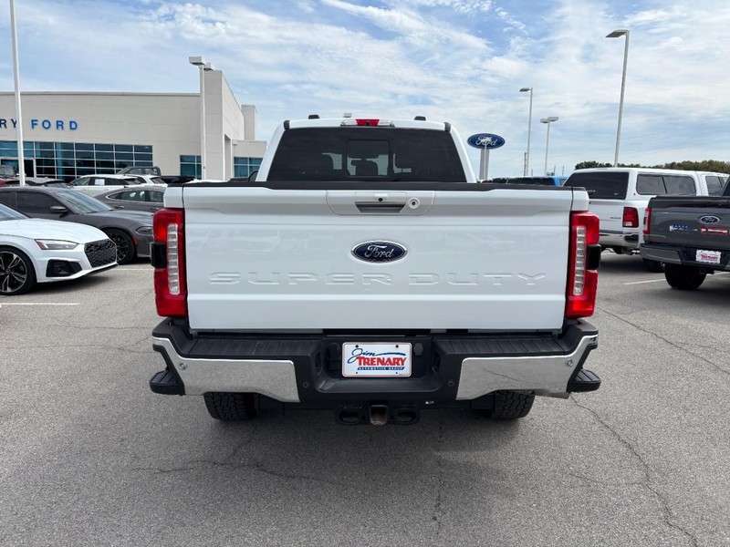 Ford Super Duty F-250 SRW Vehicle Image 05
