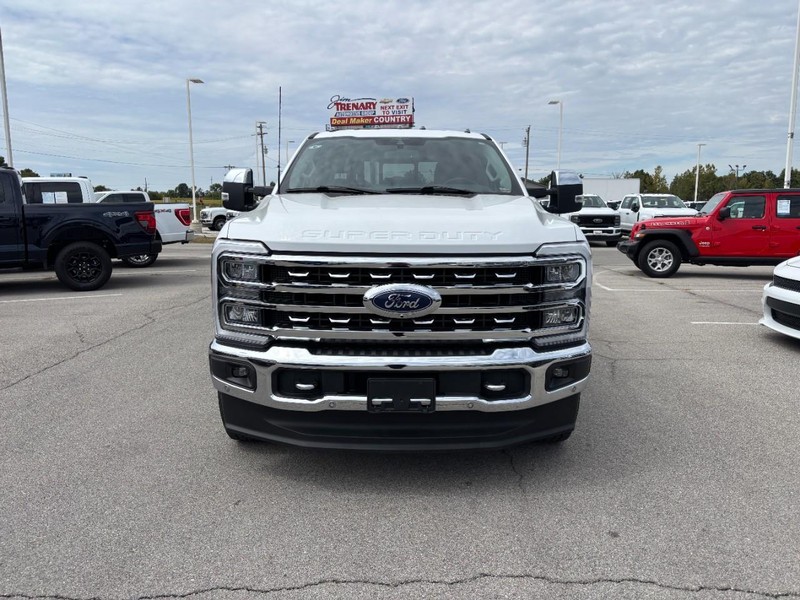 Ford Super Duty F-250 SRW Vehicle Image 09