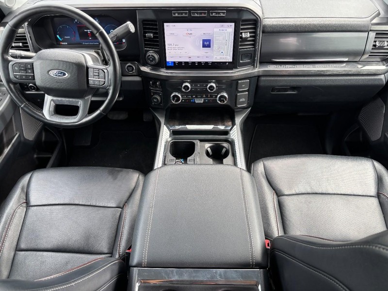 Ford Super Duty F-250 SRW Vehicle Image 11