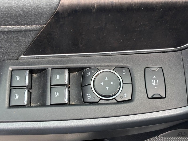 Ford Super Duty F-250 SRW Vehicle Image 26