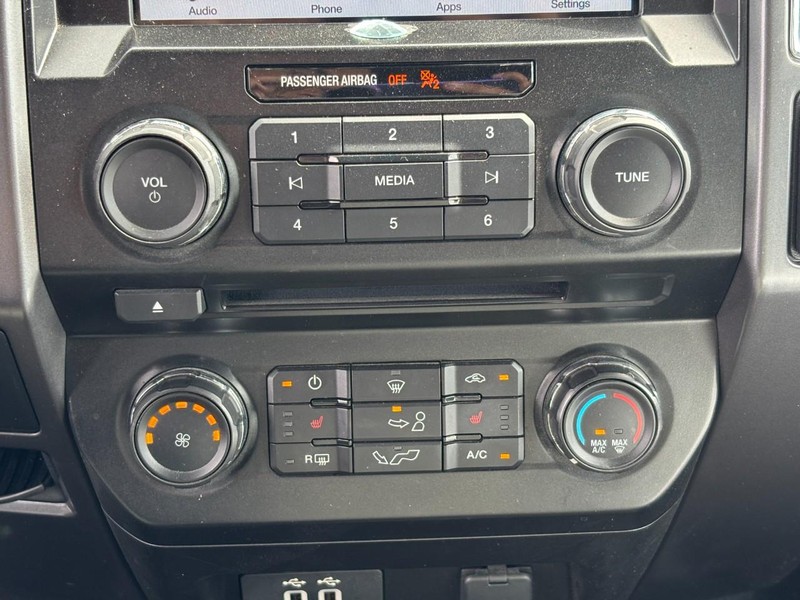 Ford F-150 Vehicle Image 24