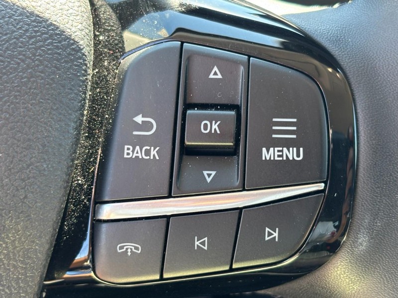 Ford Escape Vehicle Image 18