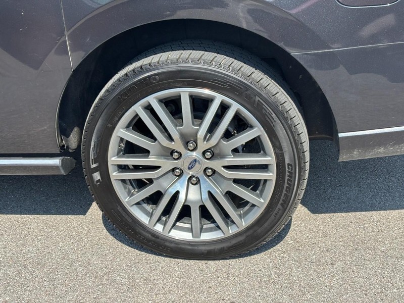 Ford Expedition Max Vehicle Image 07