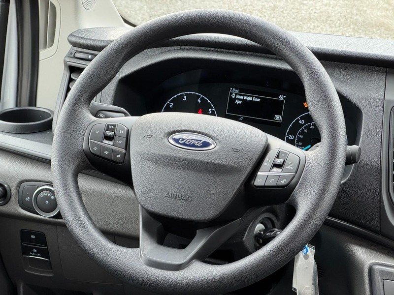 Ford Transit Cargo Van Vehicle Image 08