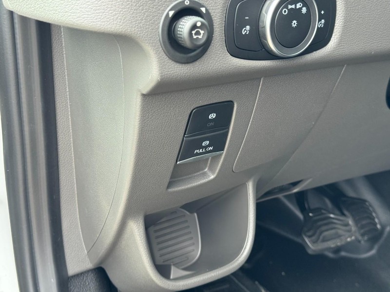 Ford Transit Cargo Van Vehicle Image 11