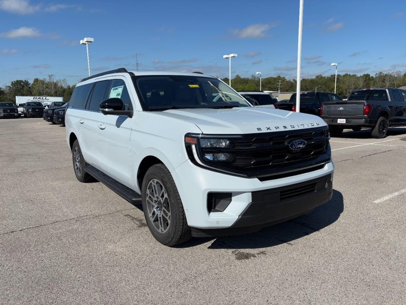 Ford Expedition Max Vehicle Image 02