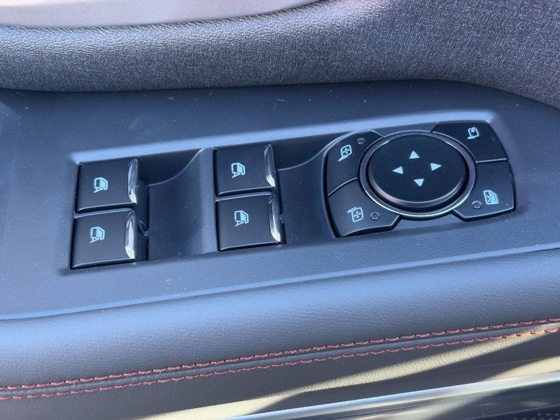 Ford Expedition Vehicle Image 21