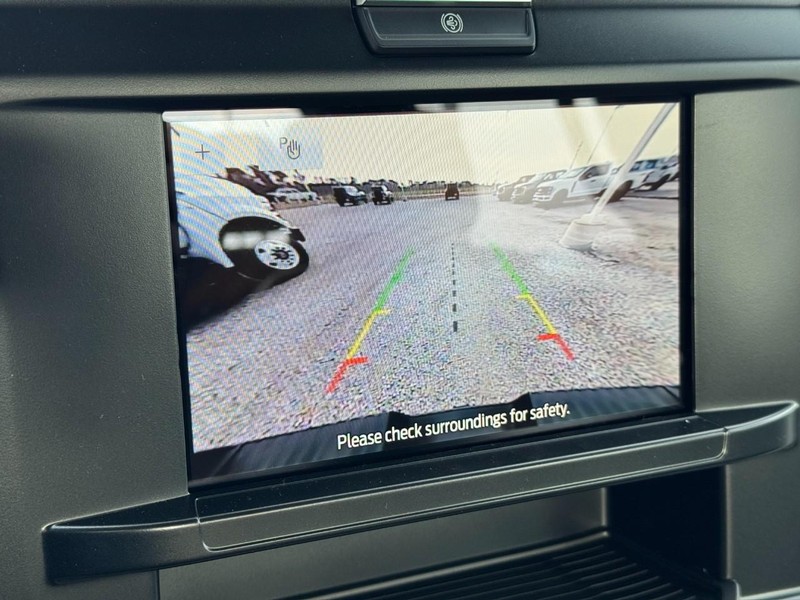 Ford Super Duty F-250 SRW Vehicle Image 18