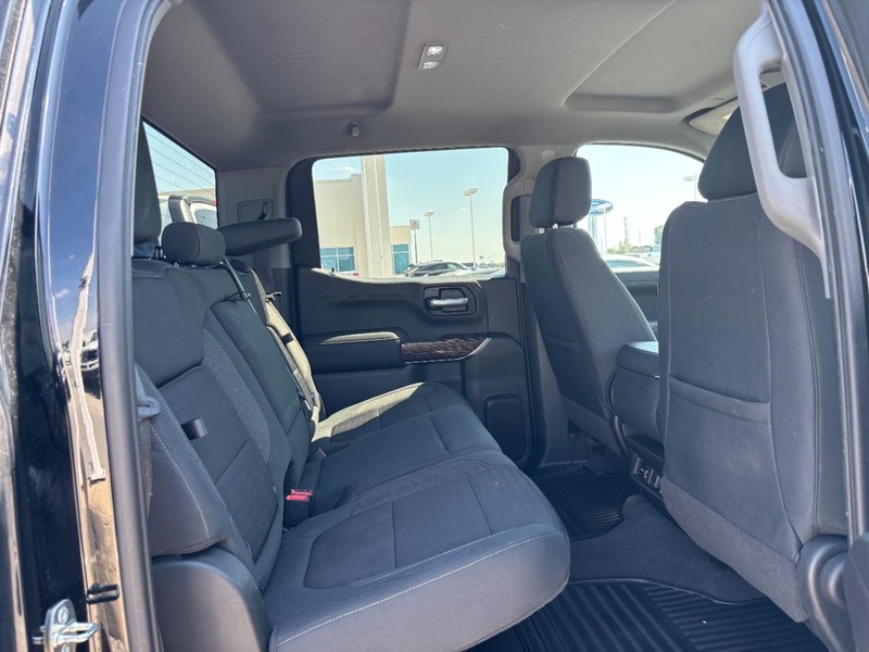 GMC Sierra 1500 Vehicle Image 10