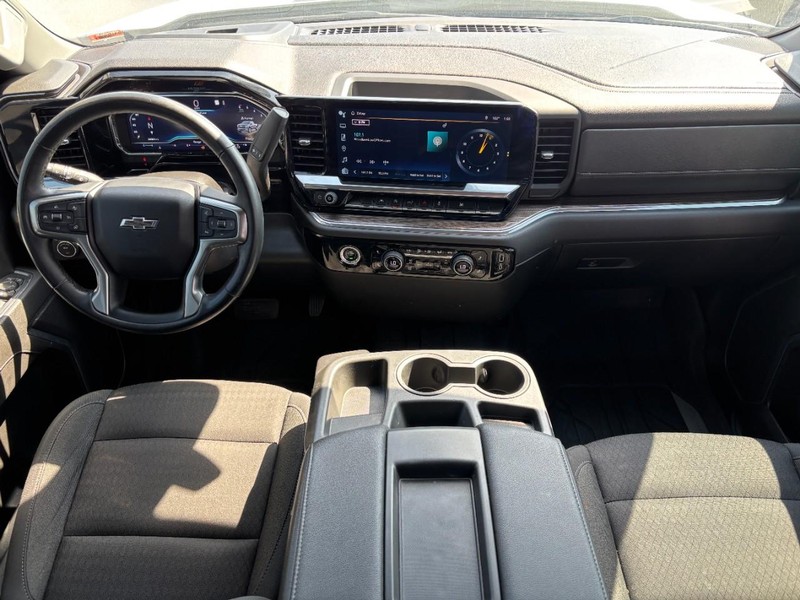 Chevrolet Silverado 1500 Vehicle Image 11