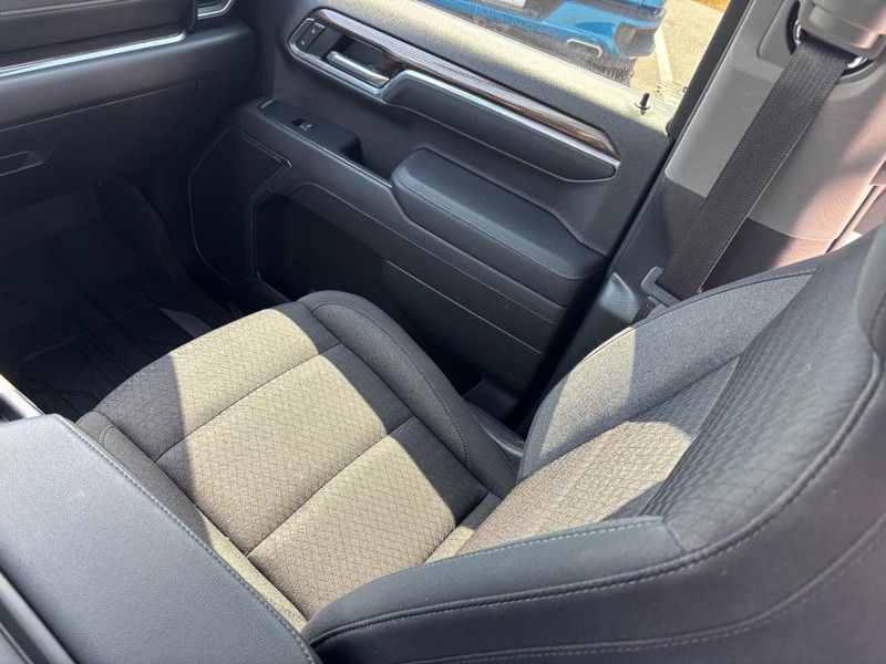 Chevrolet Silverado 1500 Vehicle Image 15