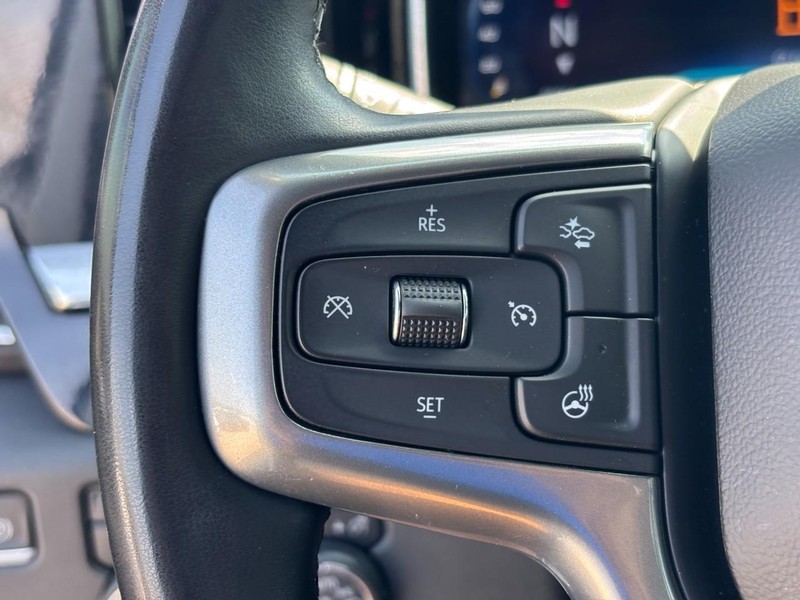Chevrolet Silverado 1500 Vehicle Image 17