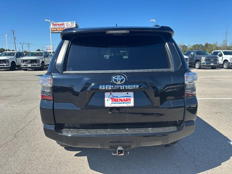 Toyota 4Runner Vehicle Image 05